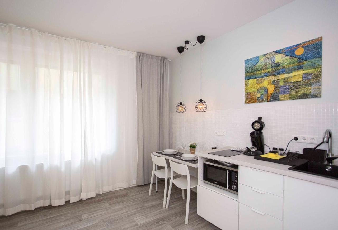 Zentral Gelegene, Helle Studio Apartments Nürnberg Eksteriør billede